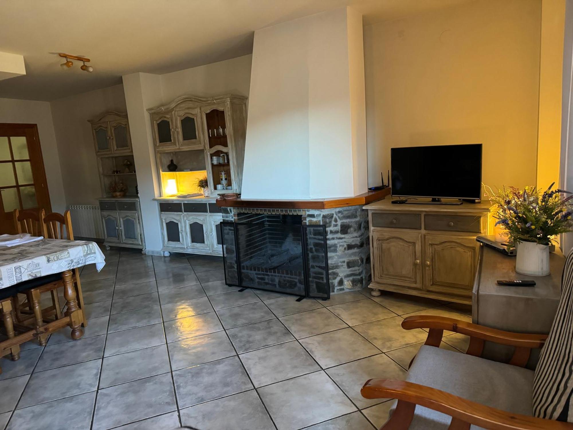 La Fusteria Del Casat Apartamento Sarroca de Bellera Exterior foto