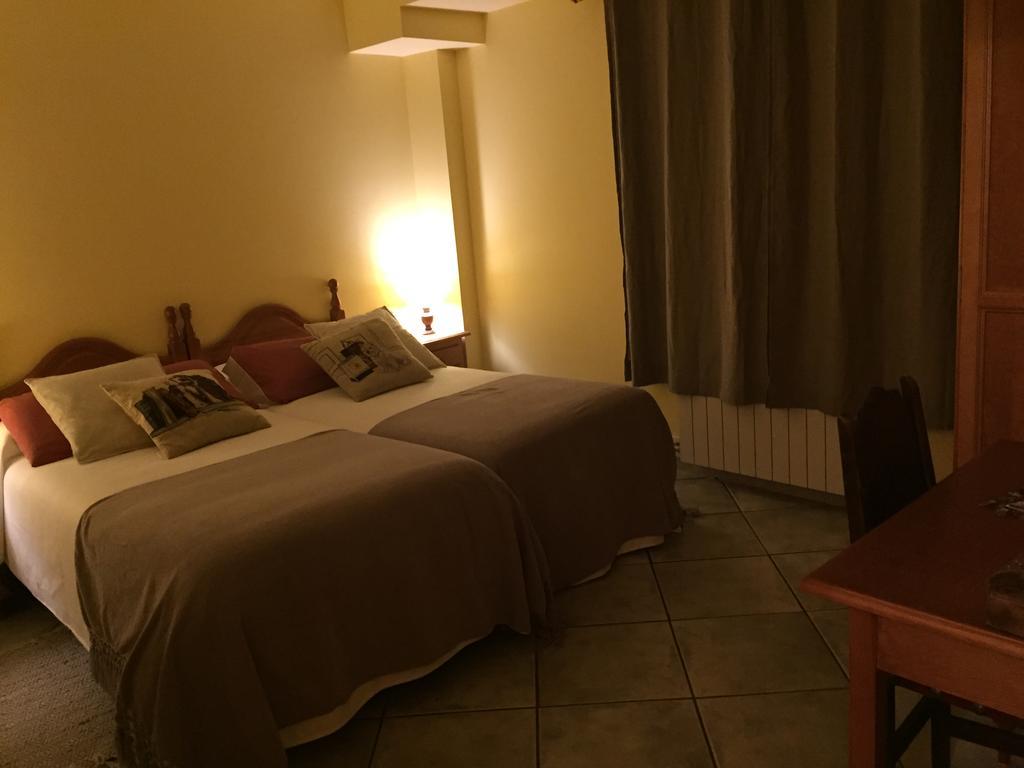 La Fusteria Del Casat Apartamento Sarroca de Bellera Exterior foto