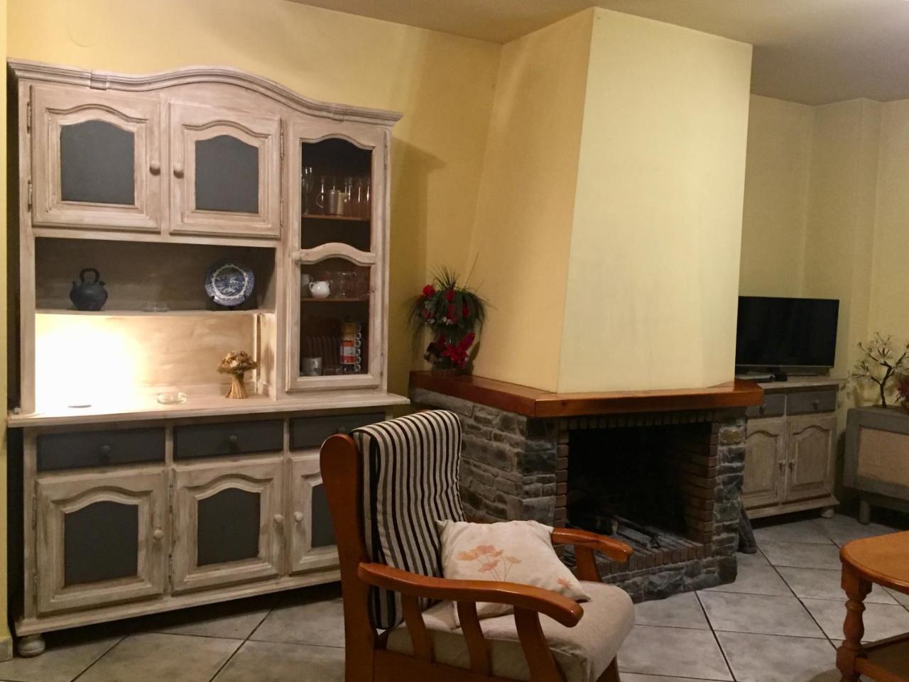 La Fusteria Del Casat Apartamento Sarroca de Bellera Exterior foto