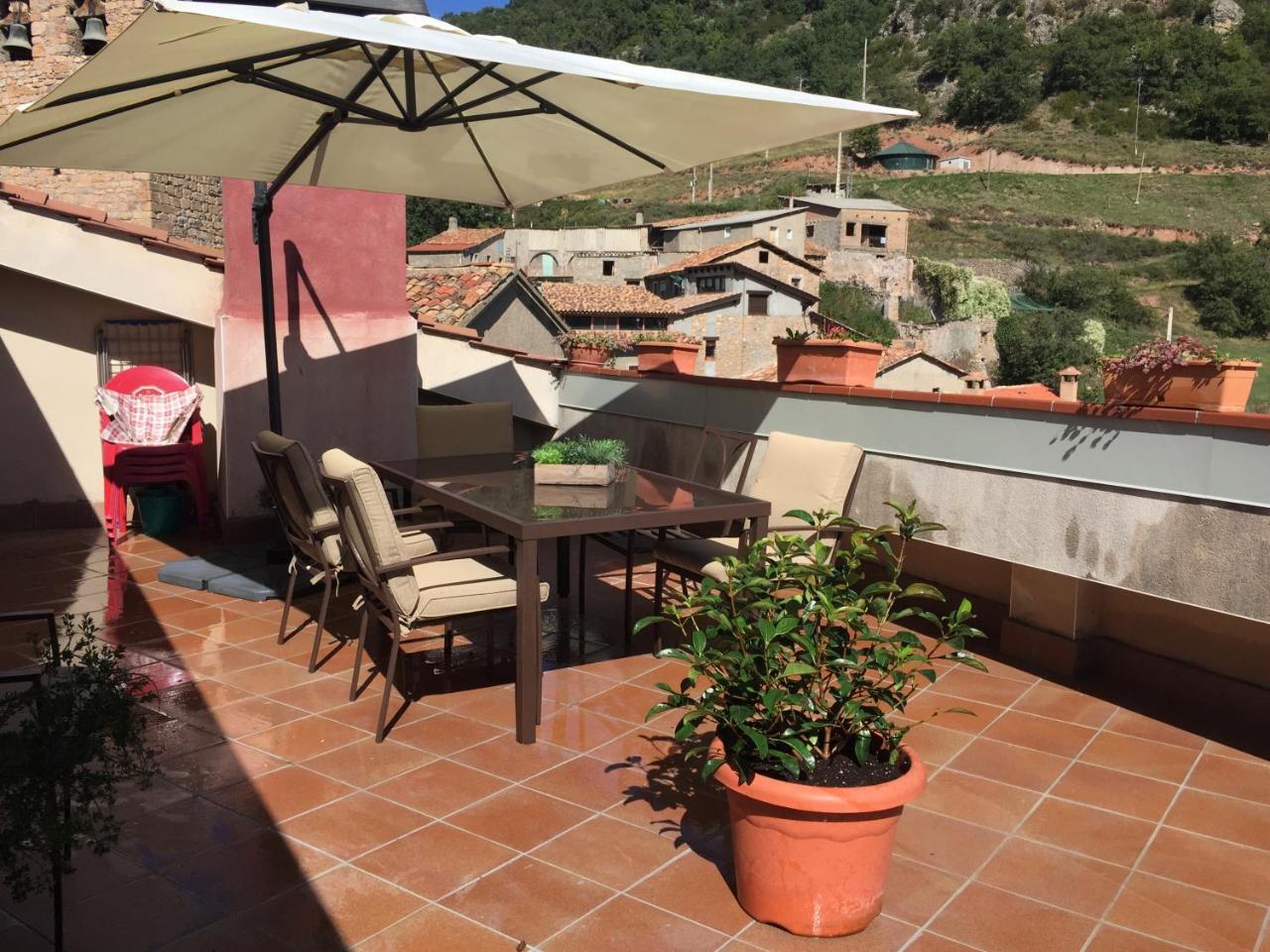 La Fusteria Del Casat Apartamento Sarroca de Bellera Exterior foto
