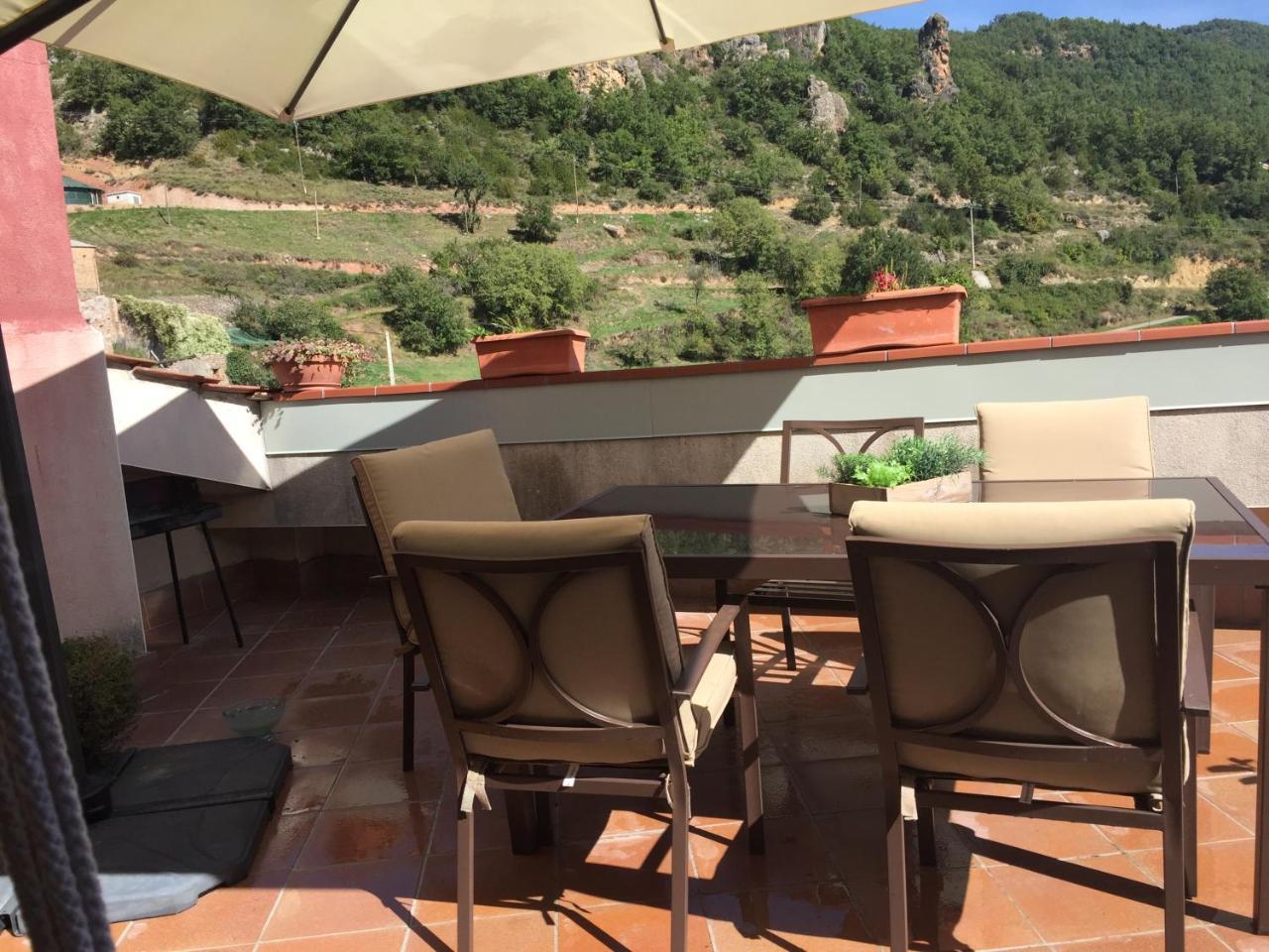 La Fusteria Del Casat Apartamento Sarroca de Bellera Exterior foto