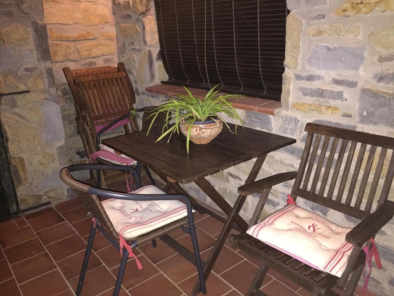 La Fusteria Del Casat Apartamento Sarroca de Bellera Exterior foto
