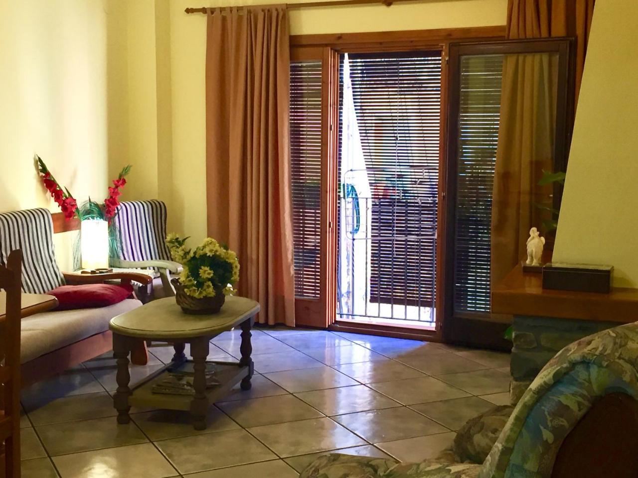 La Fusteria Del Casat Apartamento Sarroca de Bellera Exterior foto
